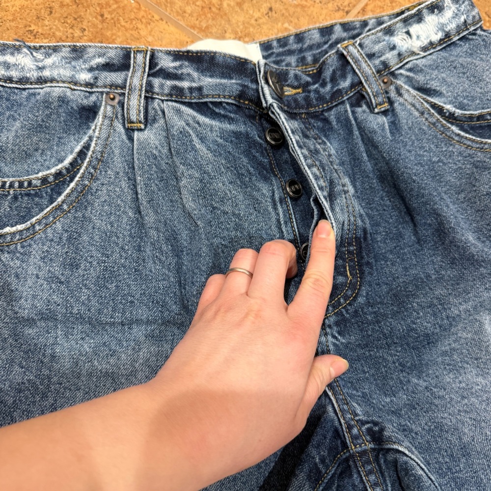 One Teaspoon Shakers Low Waist Super Relaxed Denim Shorts Blue Thunder 30 - Picture 10 of 12